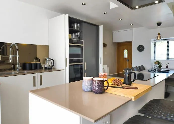 Luxury 18th Century Stone Built *