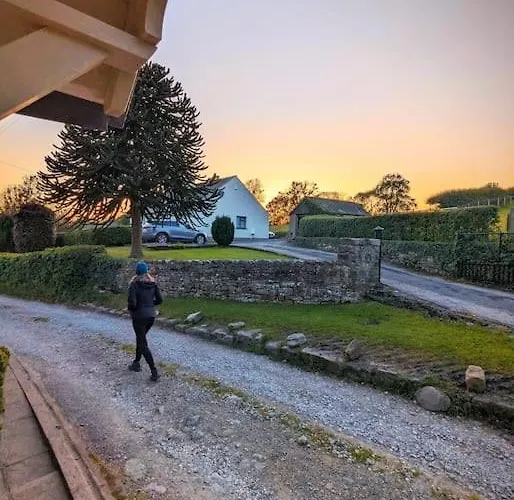 Luxury 18th Century Stone Built Semesterbostad