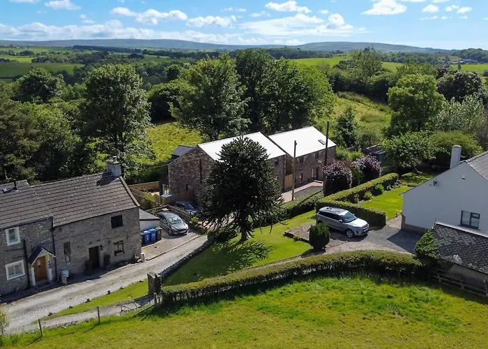 Luxury 18th Century Stone Built Semesterbostad *