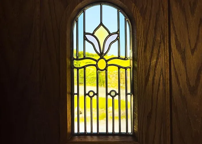 Luxury 18th Century Stone Built Semesterbostad