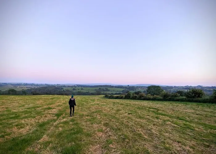 Luxury 18th Century Stone Built * Bentham