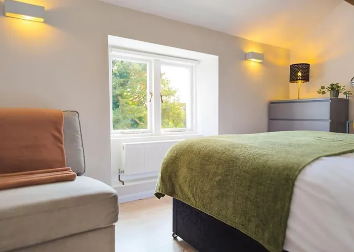 Luxury 18th Century Stone Built