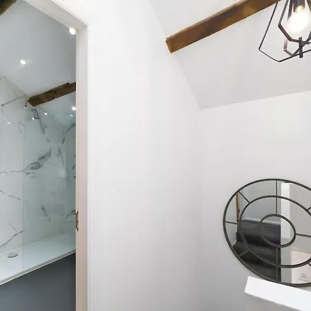 بيت للعطل Luxury 18th Century Stone Built Bentham