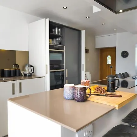 Luxury 18th Century Stone Built *