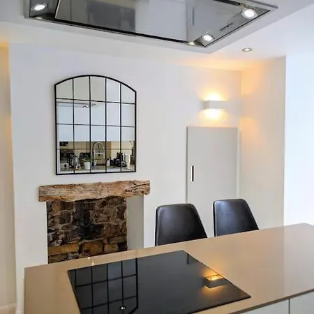 بيت للعطل Luxury 18th Century Stone Built Bentham