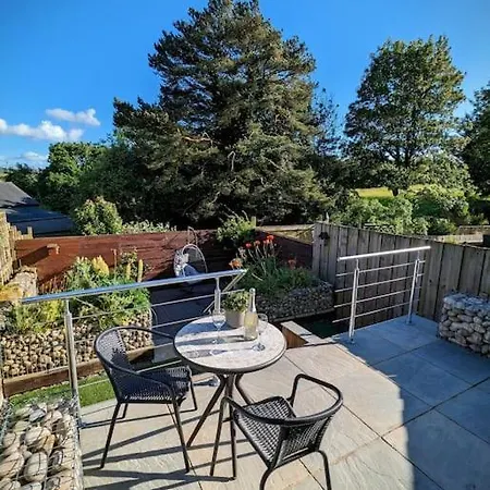 بيت للعطل Luxury 18th Century Stone Built Bentham