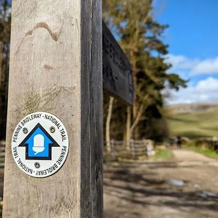 بيت للعطل Luxury 18th Century Stone Built *